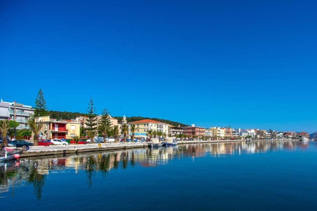 A & B Minimal Suite With Sea View In Argostoli المظهر الخارجي الصورة