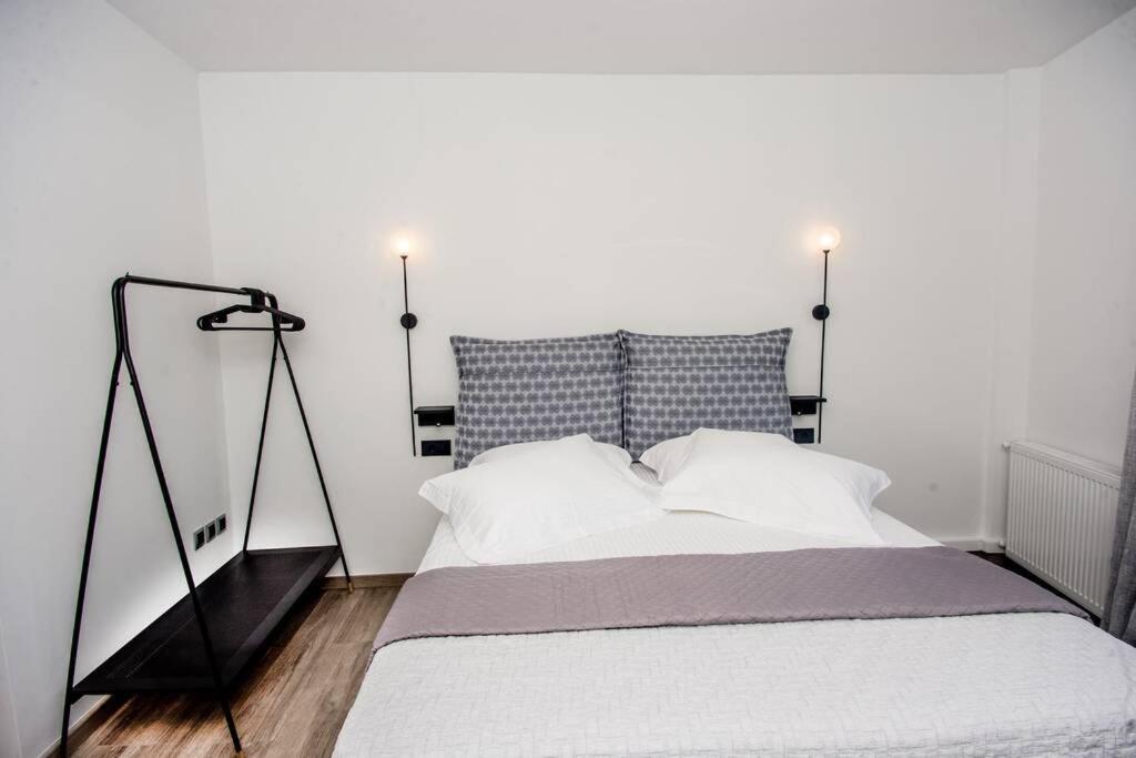 A & B Minimal Suite With Sea View In Argostoli المظهر الخارجي الصورة