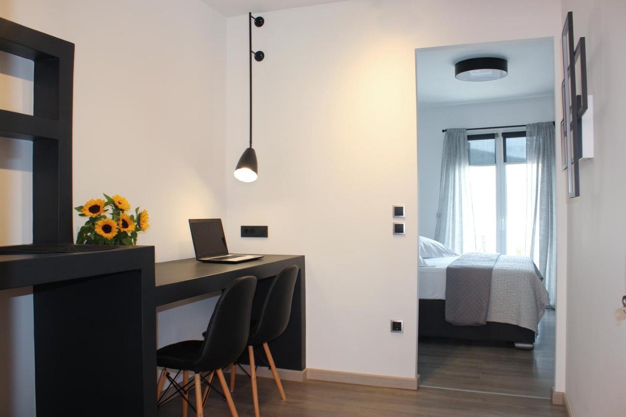 A & B Minimal Suite With Sea View In Argostoli المظهر الخارجي الصورة