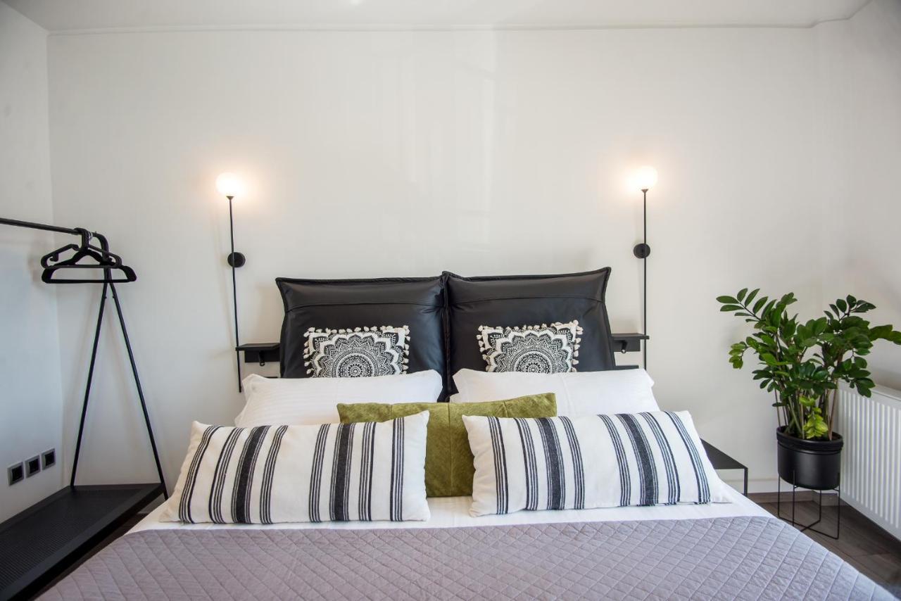 A & B Minimal Suite With Sea View In Argostoli المظهر الخارجي الصورة